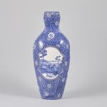1111 7456 VASE